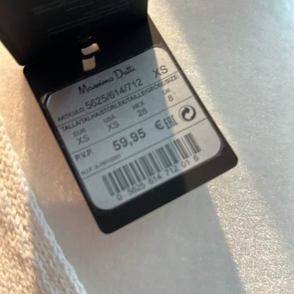 Massimo Dutti Knit V-Neck Sweater - Picture 3 of 5